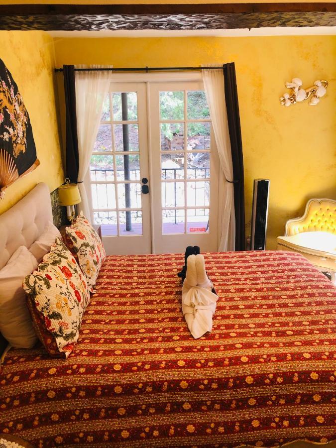 Flume's End Bed & Breakfast *